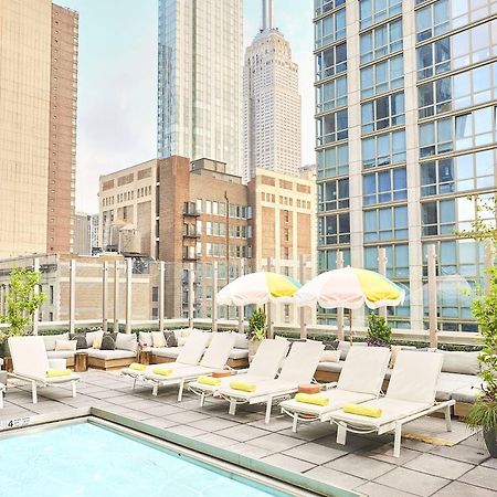 Royalton Park Avenue Ξενοδοχείο Νέα Υόρκη Εξωτερικό φωτογραφία Rooftop pool at the Standard East Village