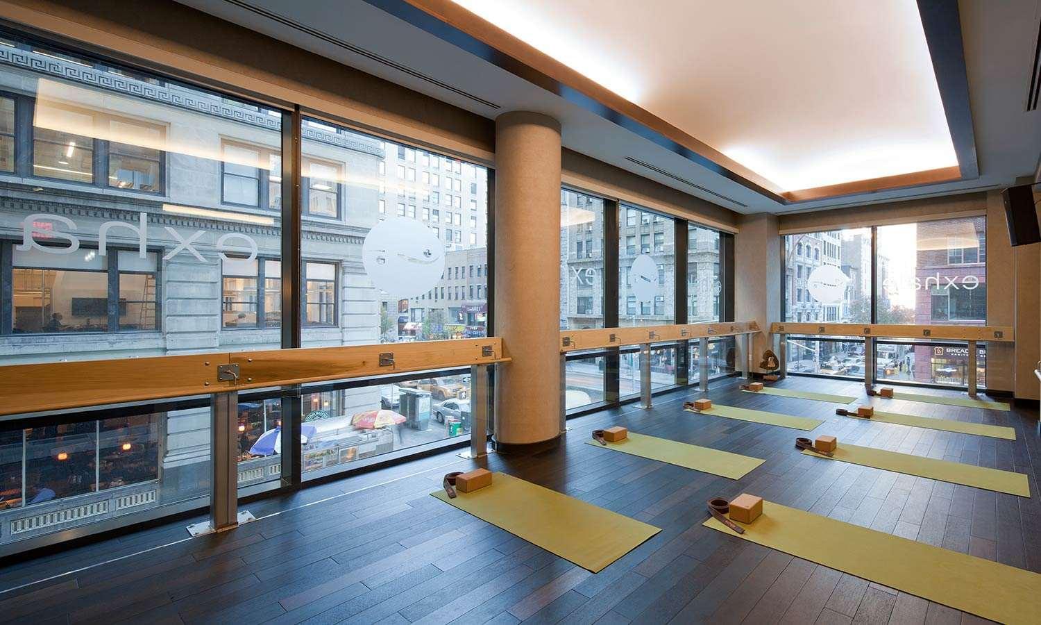 Royalton Park Avenue Ξενοδοχείο Νέα Υόρκη Εξωτερικό φωτογραφία The yoga studio at the Virgin Hotel