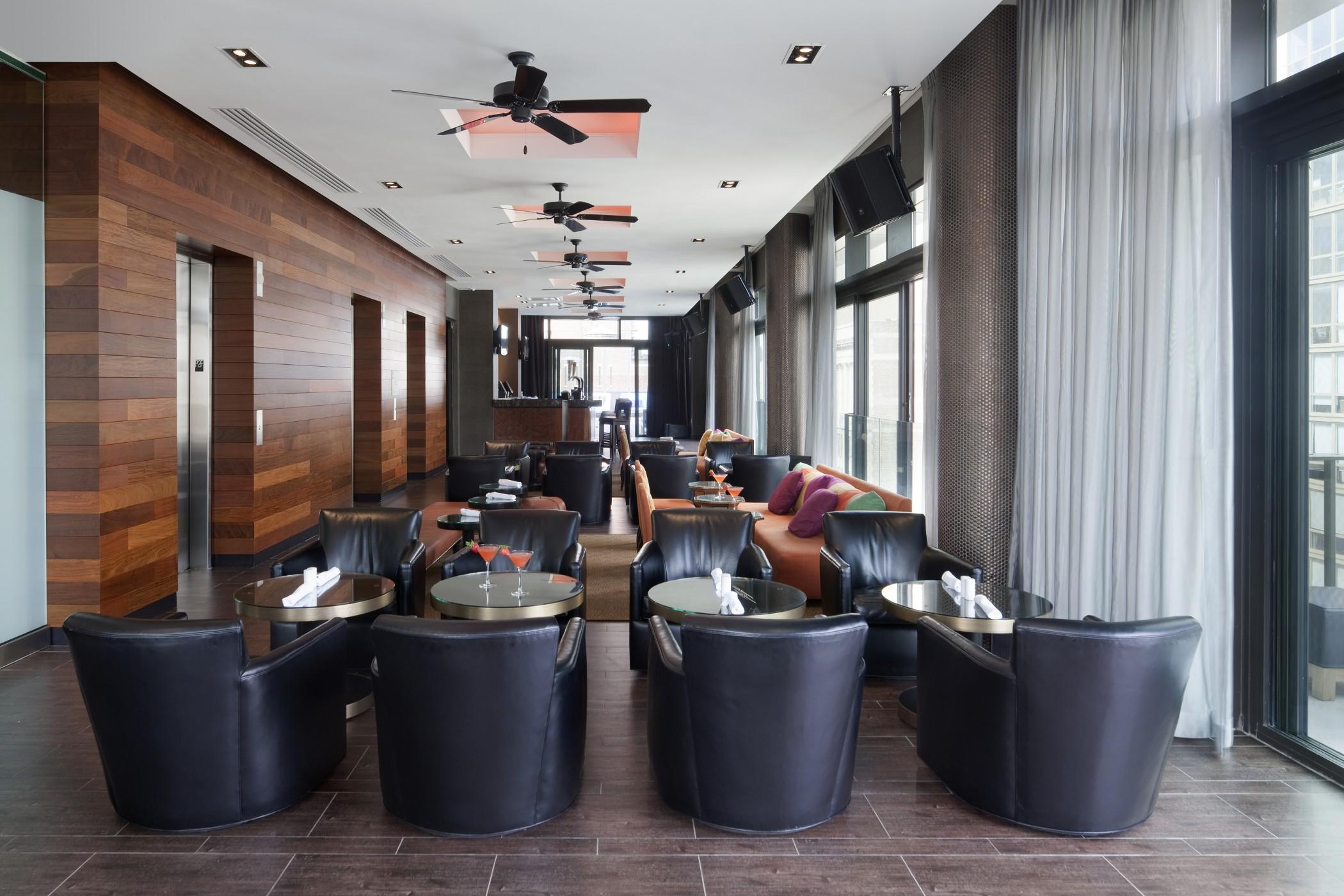 Royalton Park Avenue Ξενοδοχείο Νέα Υόρκη Εξωτερικό φωτογραφία The lounge at the airport